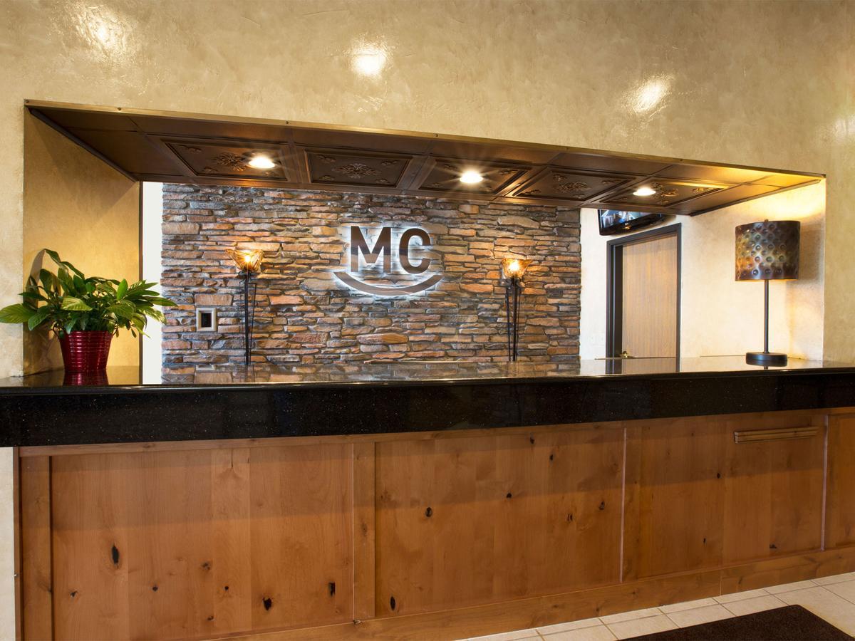 Miles City Hotel & Suites Exterior photo