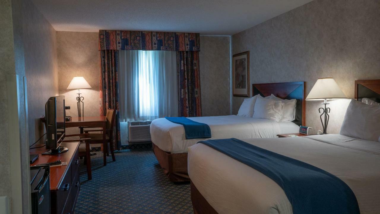 Miles City Hotel & Suites Exterior photo
